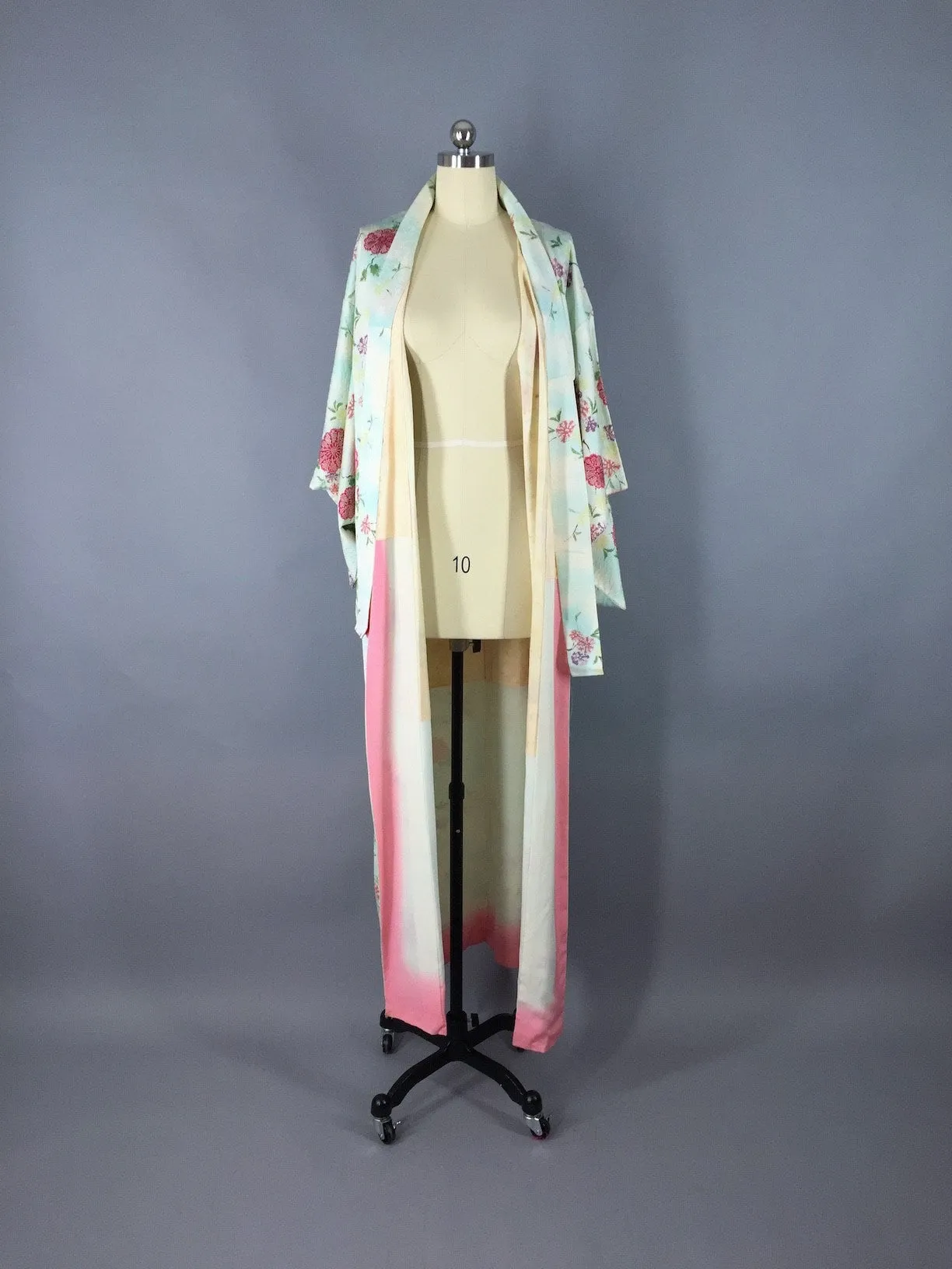 1940s Vintage Silk Kimono Robe / Aqua Blue Floral