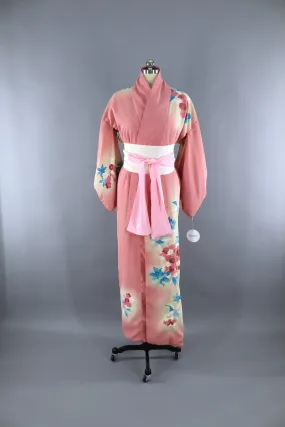 1960s Vintage Silk Kimono Robe / Pink Floral Print