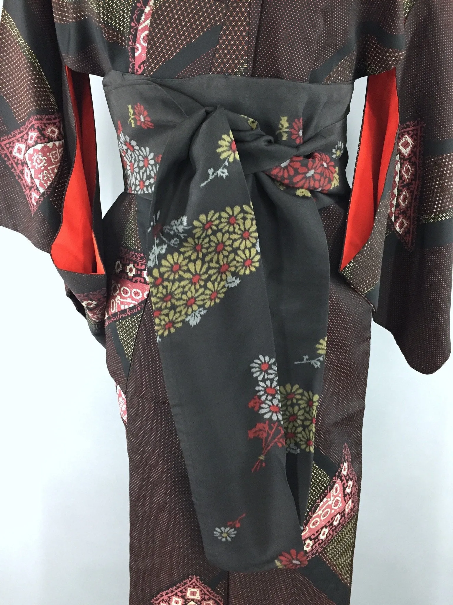 1960s Vintage Silk Kimono Robe with Formal Black and Red Floral Embroidery