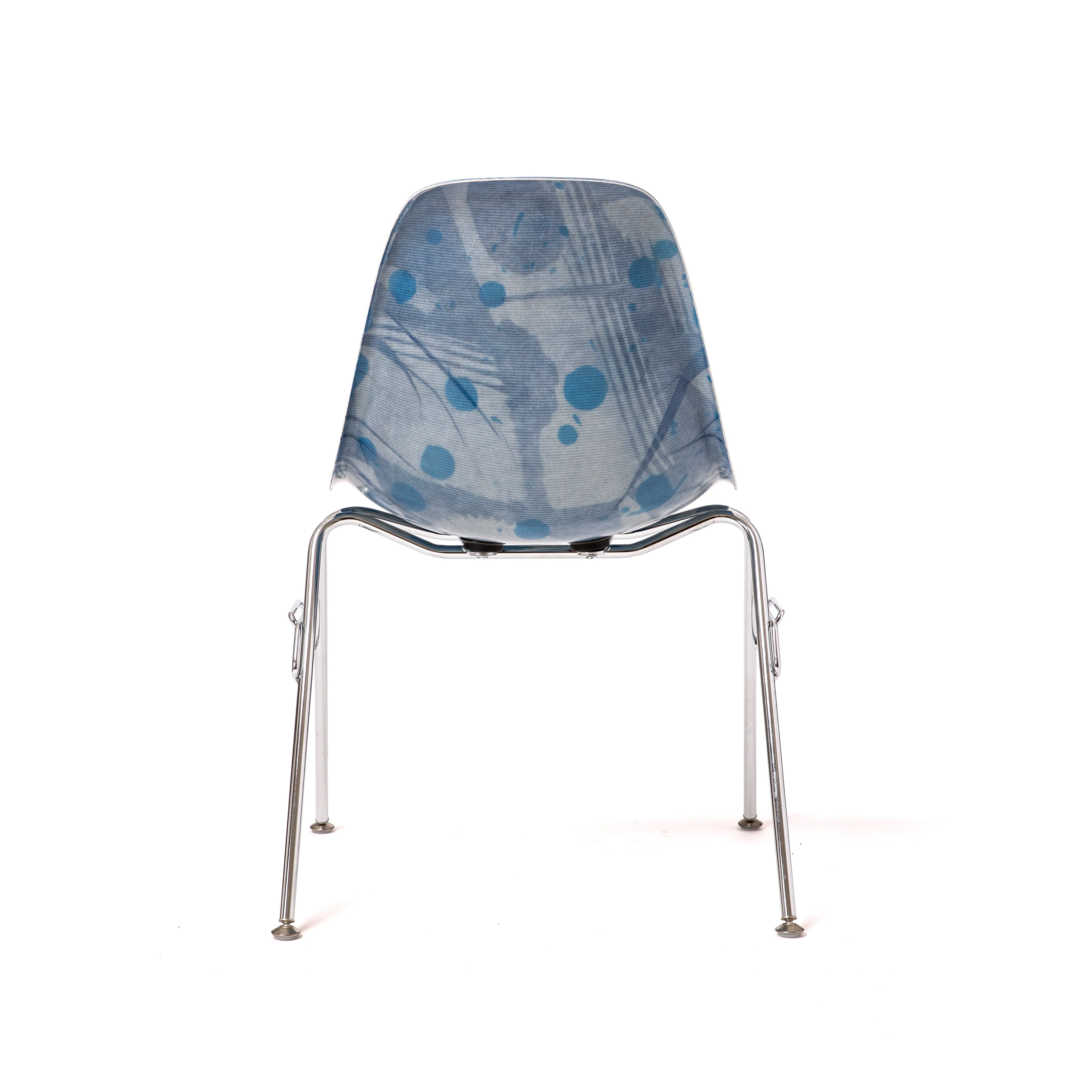 A&P   STASH   Modernica Case Study® Furniture Side Shell Chair 2 (JP/EU)
