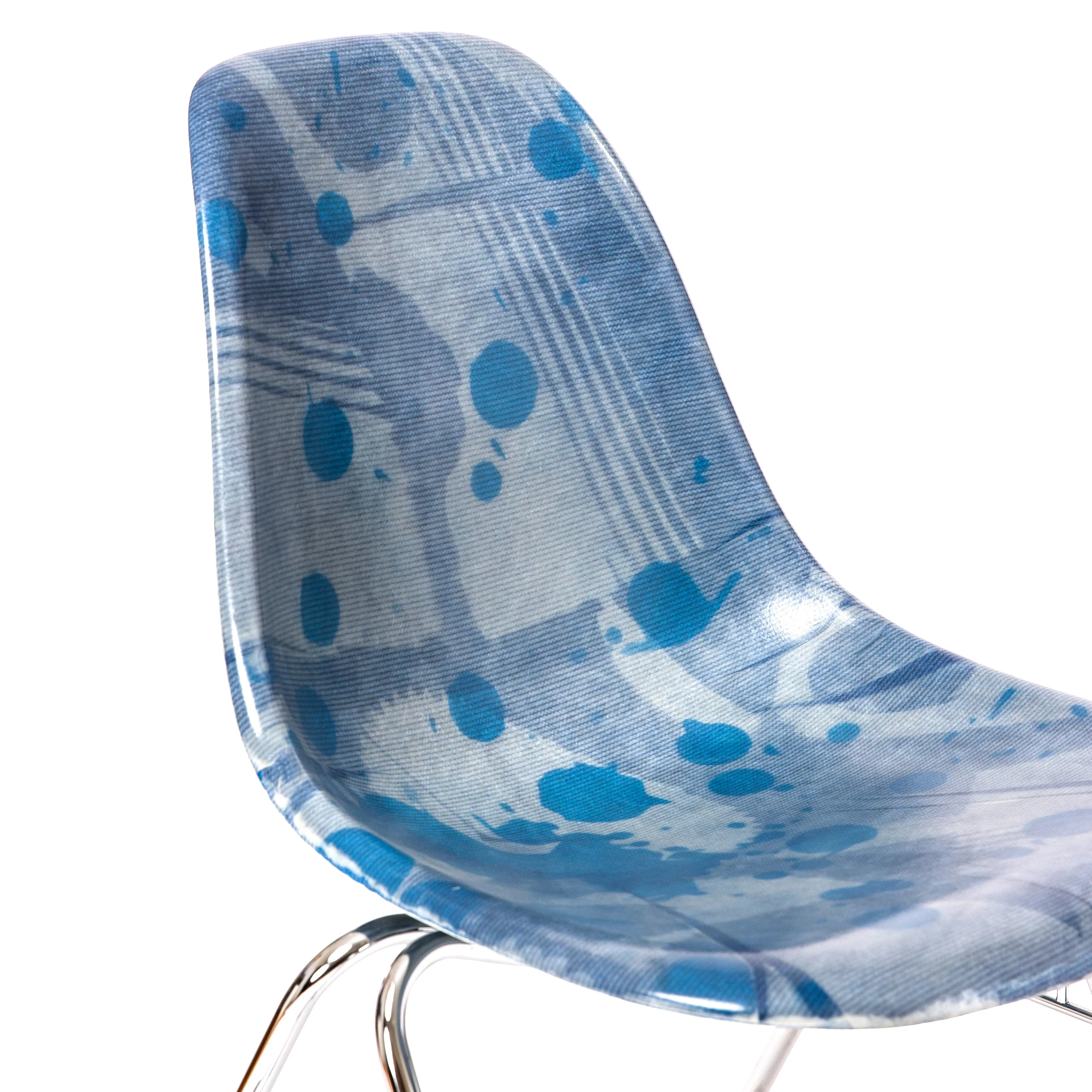 A&P   STASH   Modernica Case Study® Furniture Side Shell Chair 2 (JP/EU)