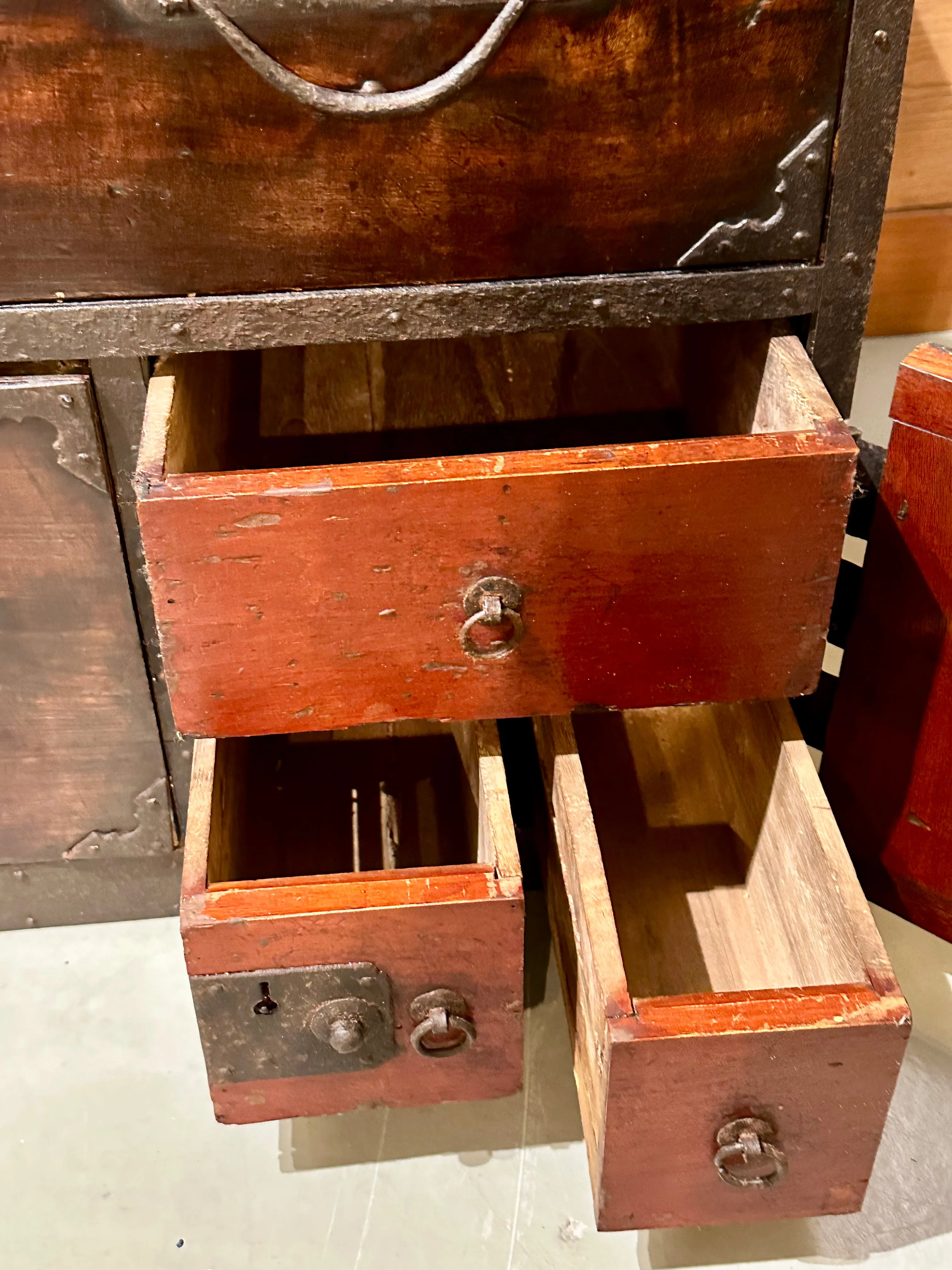 Antique Japanese Edo Era c1850's Clothing Tansu Chest Kiri Wood 34.5"