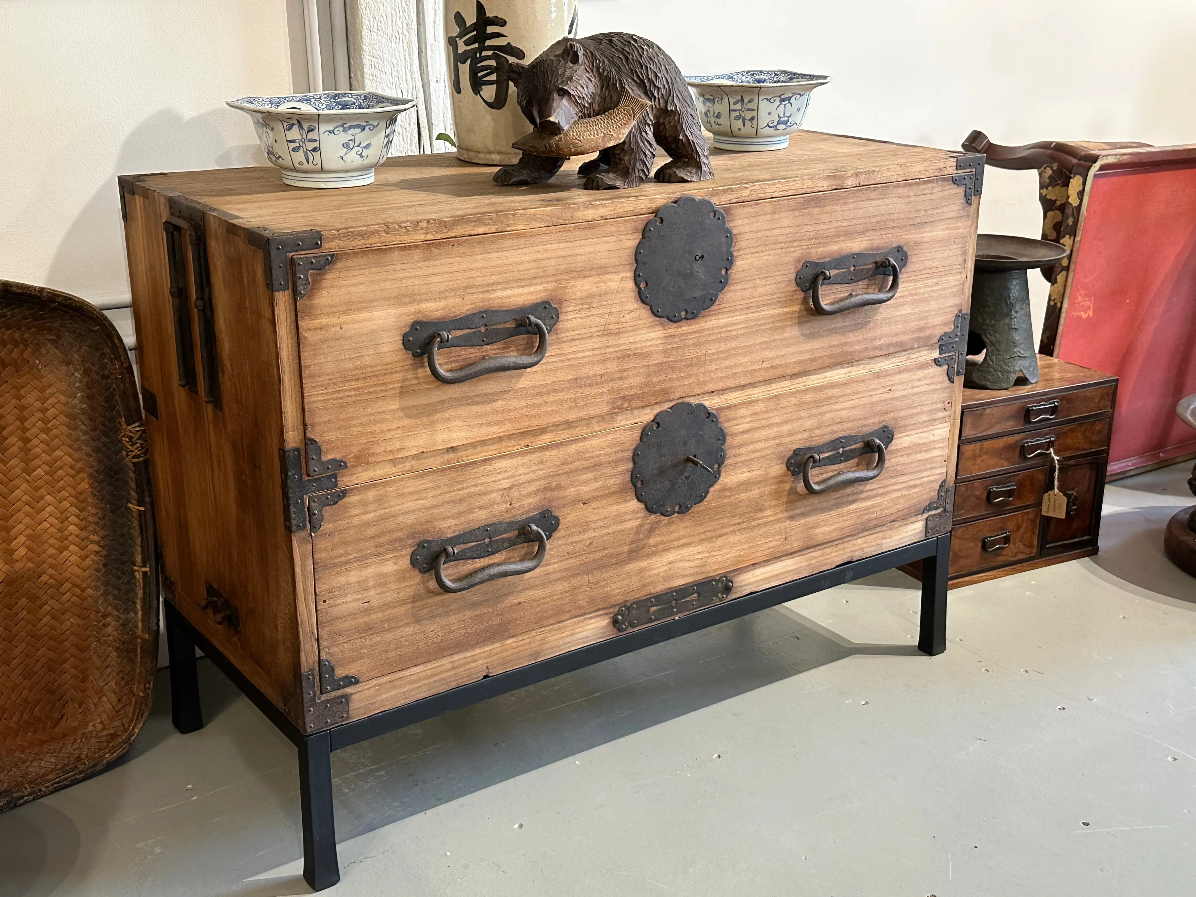 Antique Japanese Meiji Era c1870's Clothing Tansu Chest Kiri Wood 39.5"