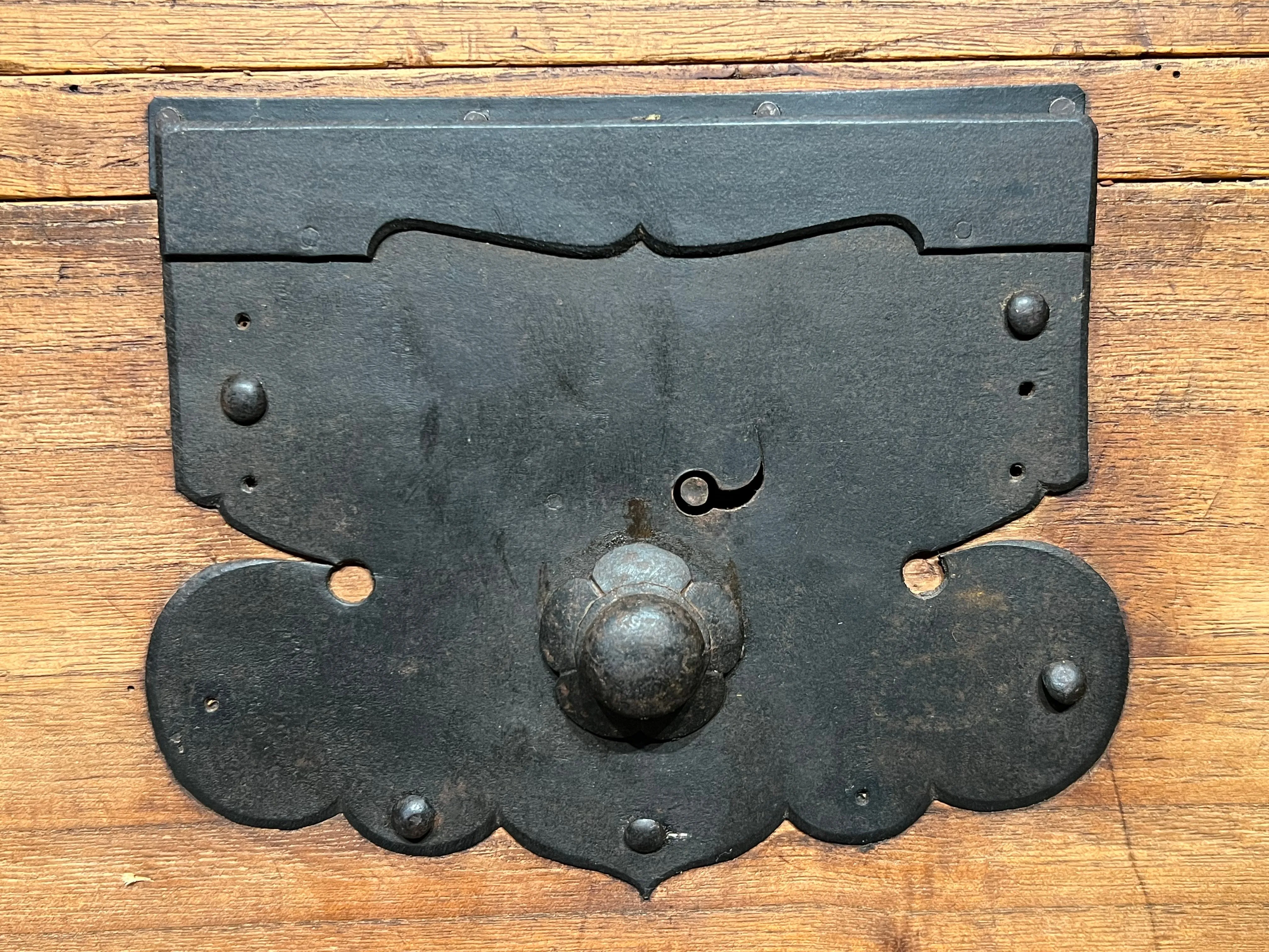 Antique Japanese Meiji Era c1880 Kasane Clothing Tansu Chest Kiri Wood 36"W