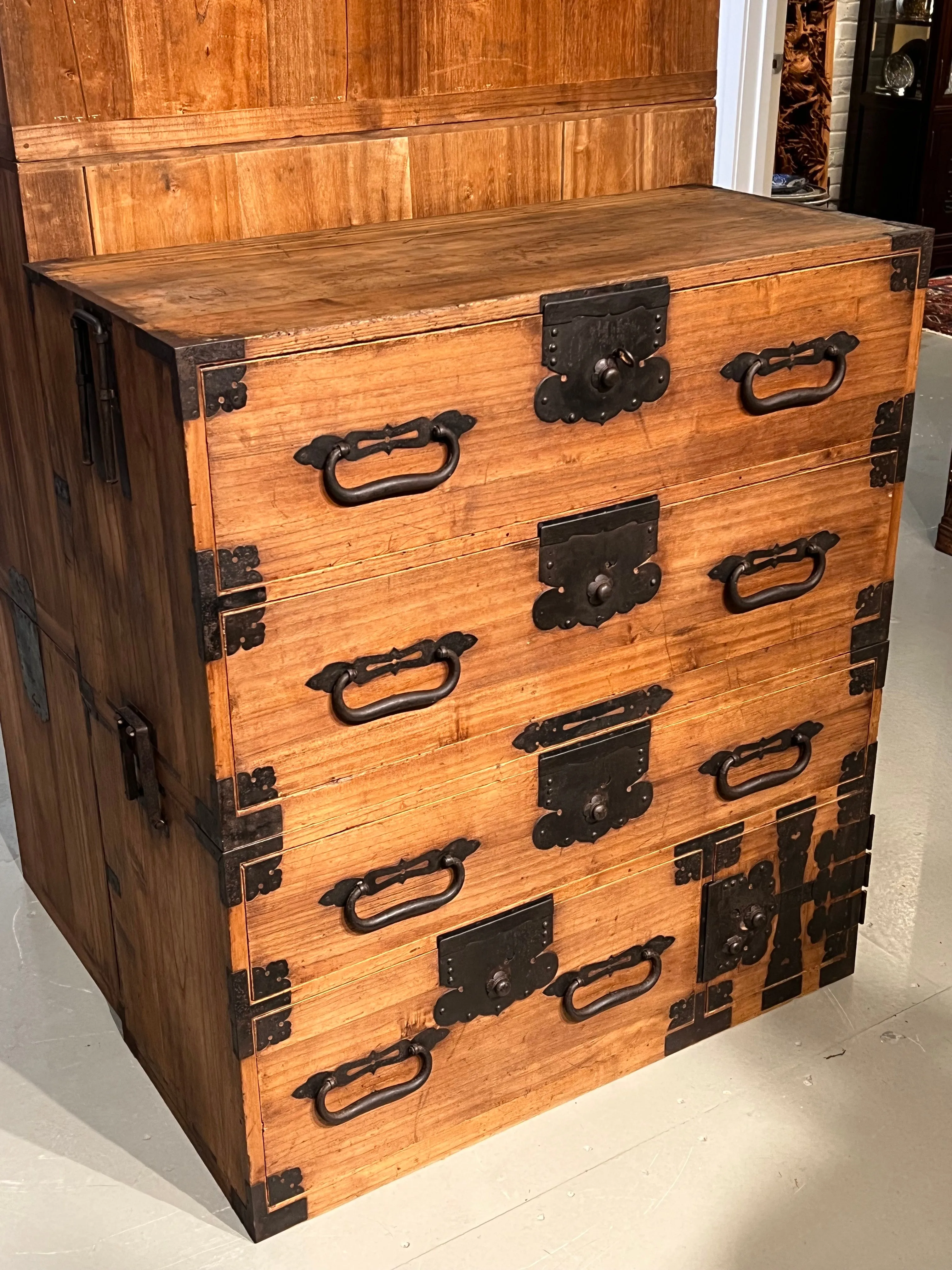 Antique Japanese Meiji Era c1880 Kasane Clothing Tansu Chest Kiri Wood 36"W