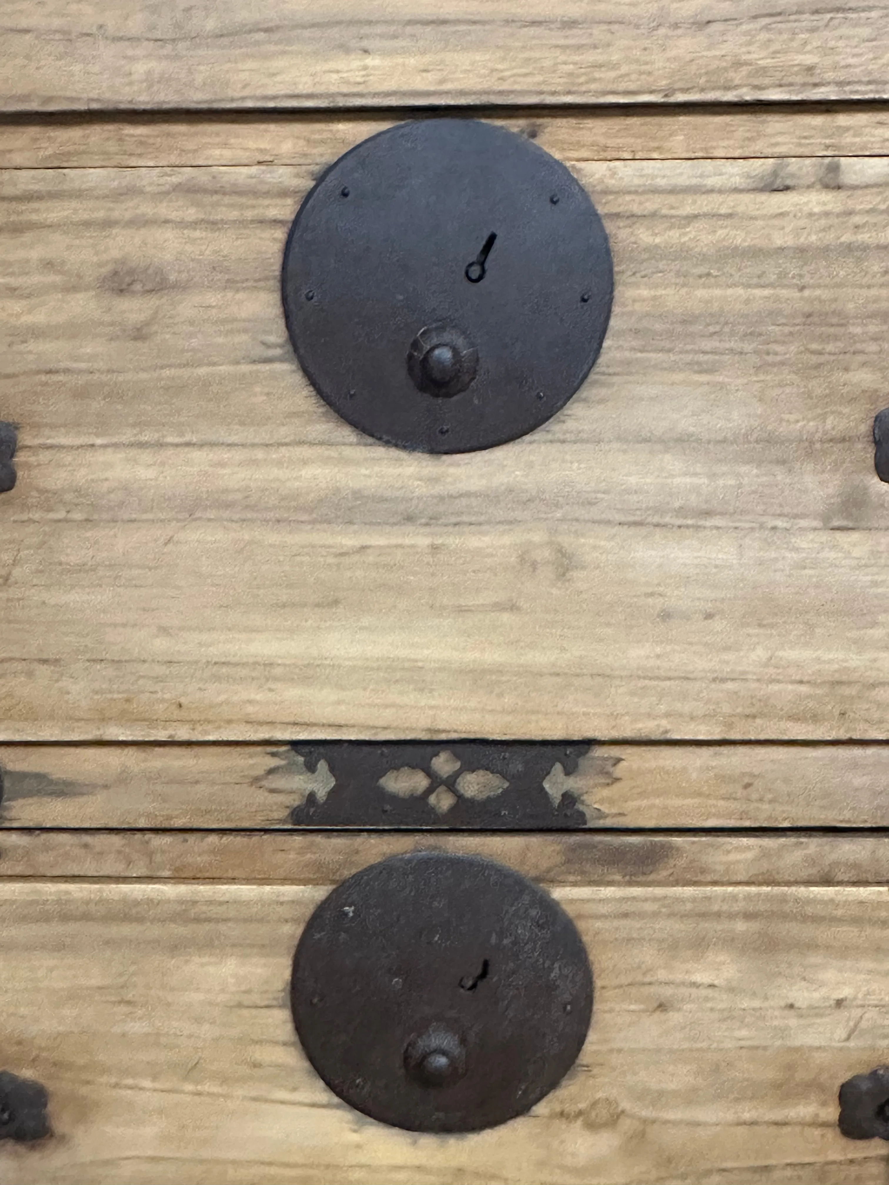 Antique Japanese Meiji Era c1880 Kasane Clothing Tansu Kiri Wood 37"W