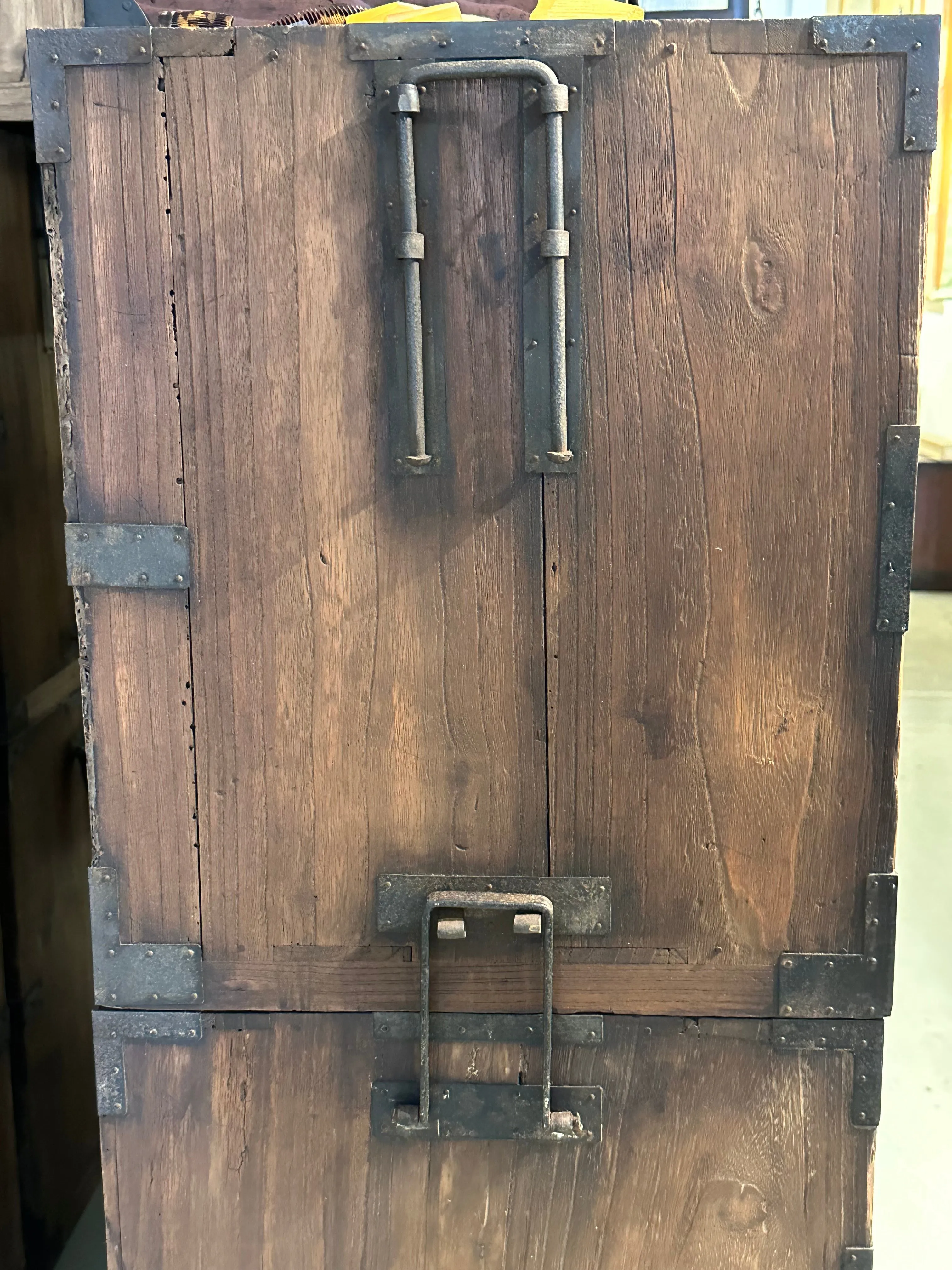 Antique Japanese Meiji Era c1890 Kasane Clothing Tansu Chest Kiri Wood 38"W