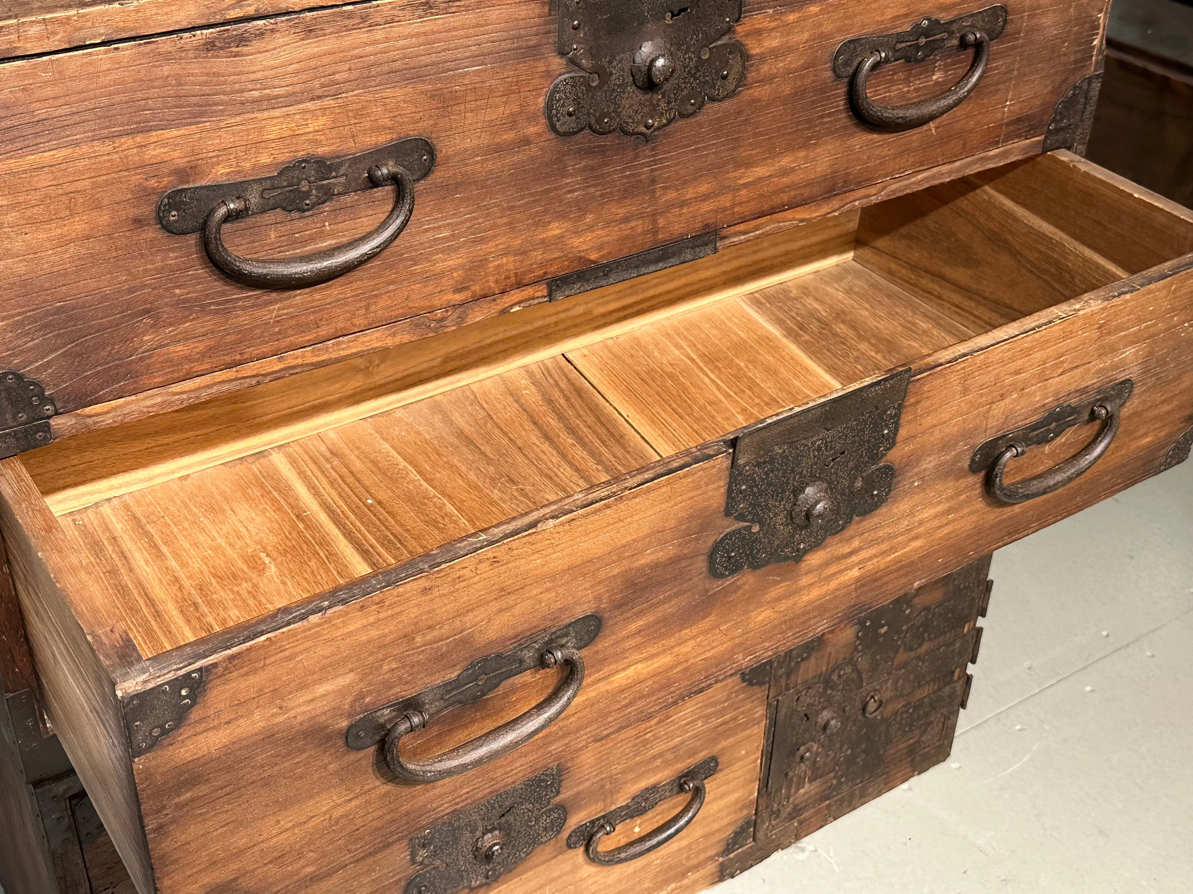 Antique Japanese Meiji Era c1890 Kasane Clothing Tansu Chest Kiri Wood 38"W