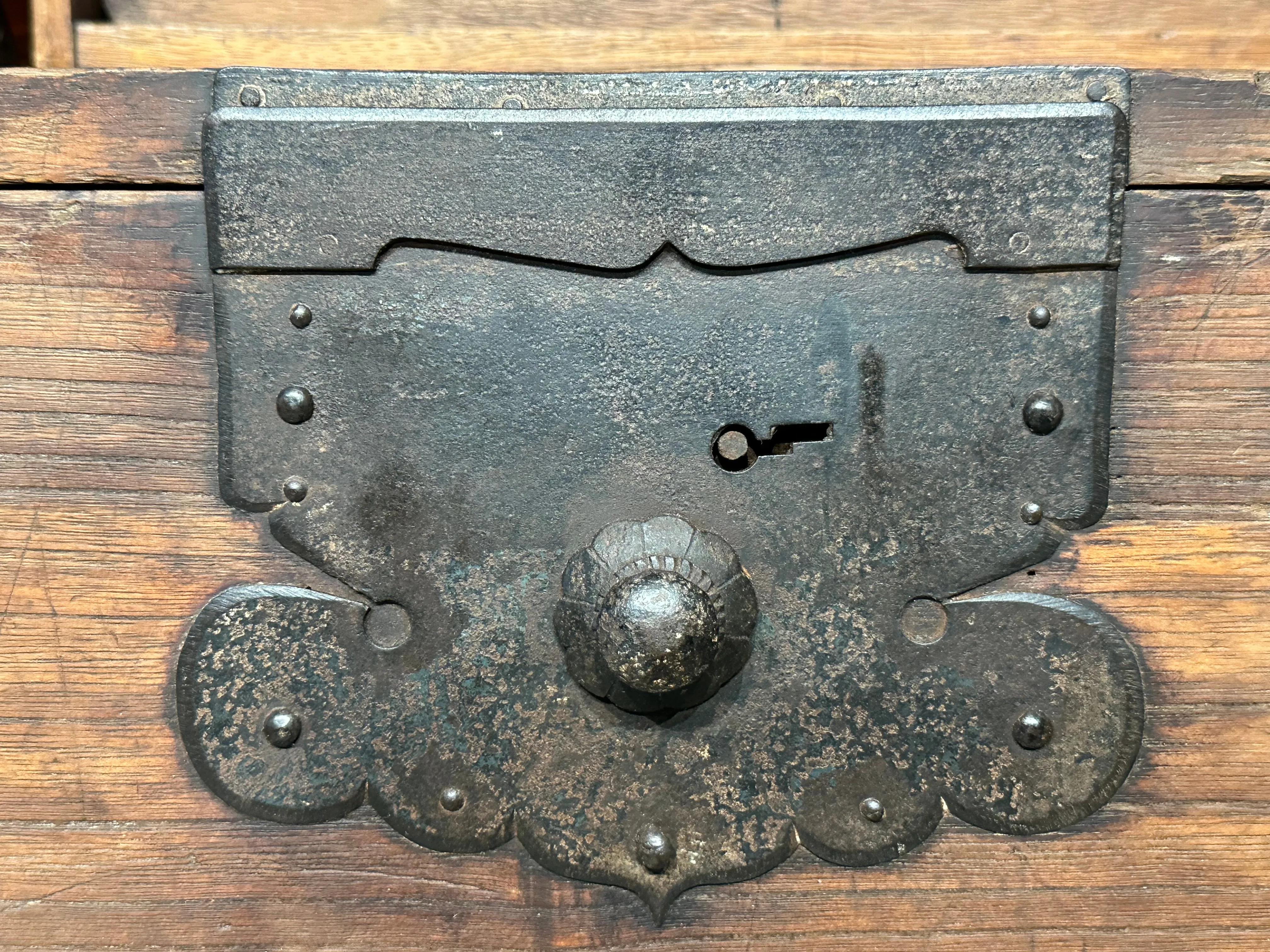 Antique Japanese Meiji Era c1890 Kasane Clothing Tansu Chest Kiri Wood 38"W