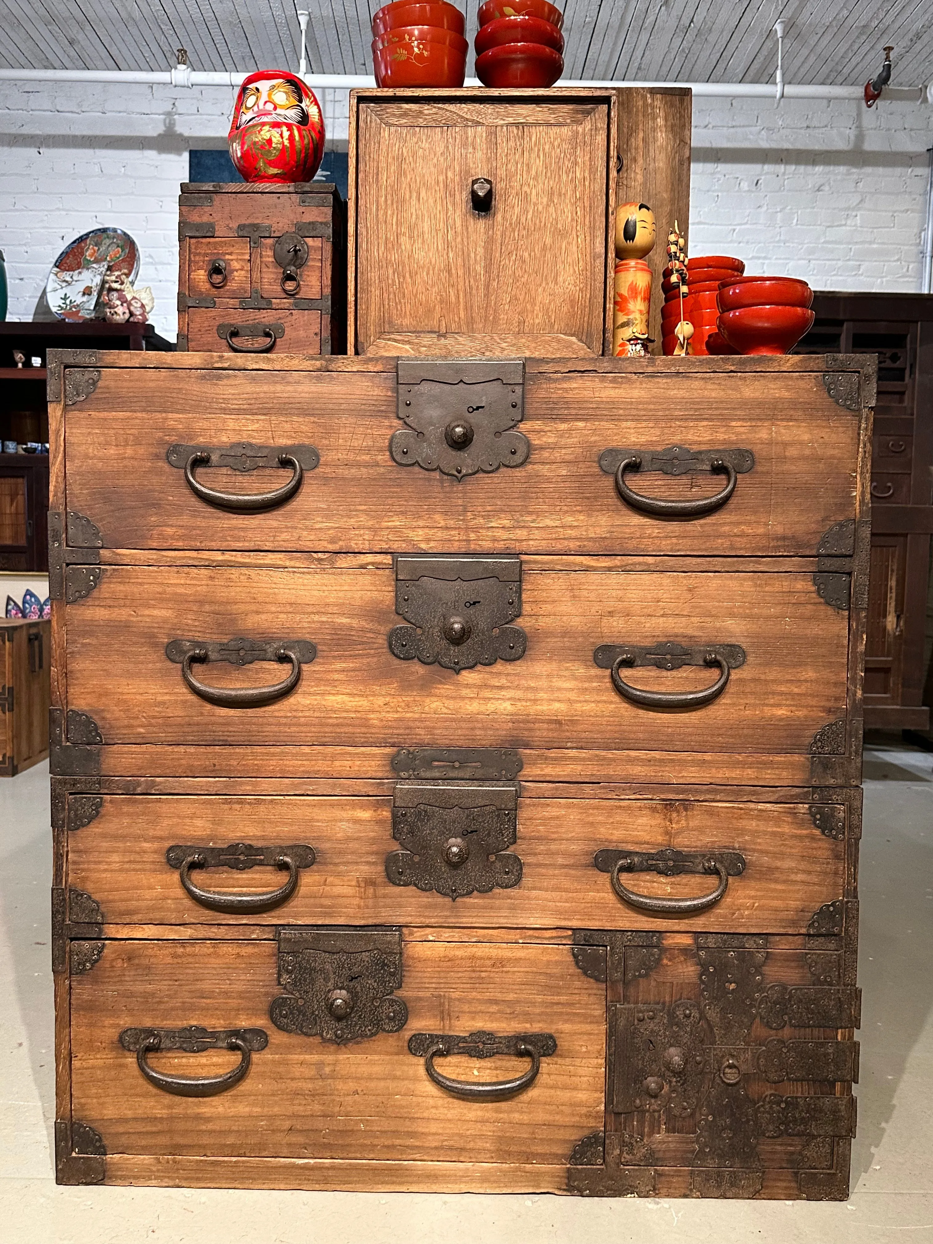 Antique Japanese Meiji Era c1890 Kasane Clothing Tansu Chest Kiri Wood 38"W