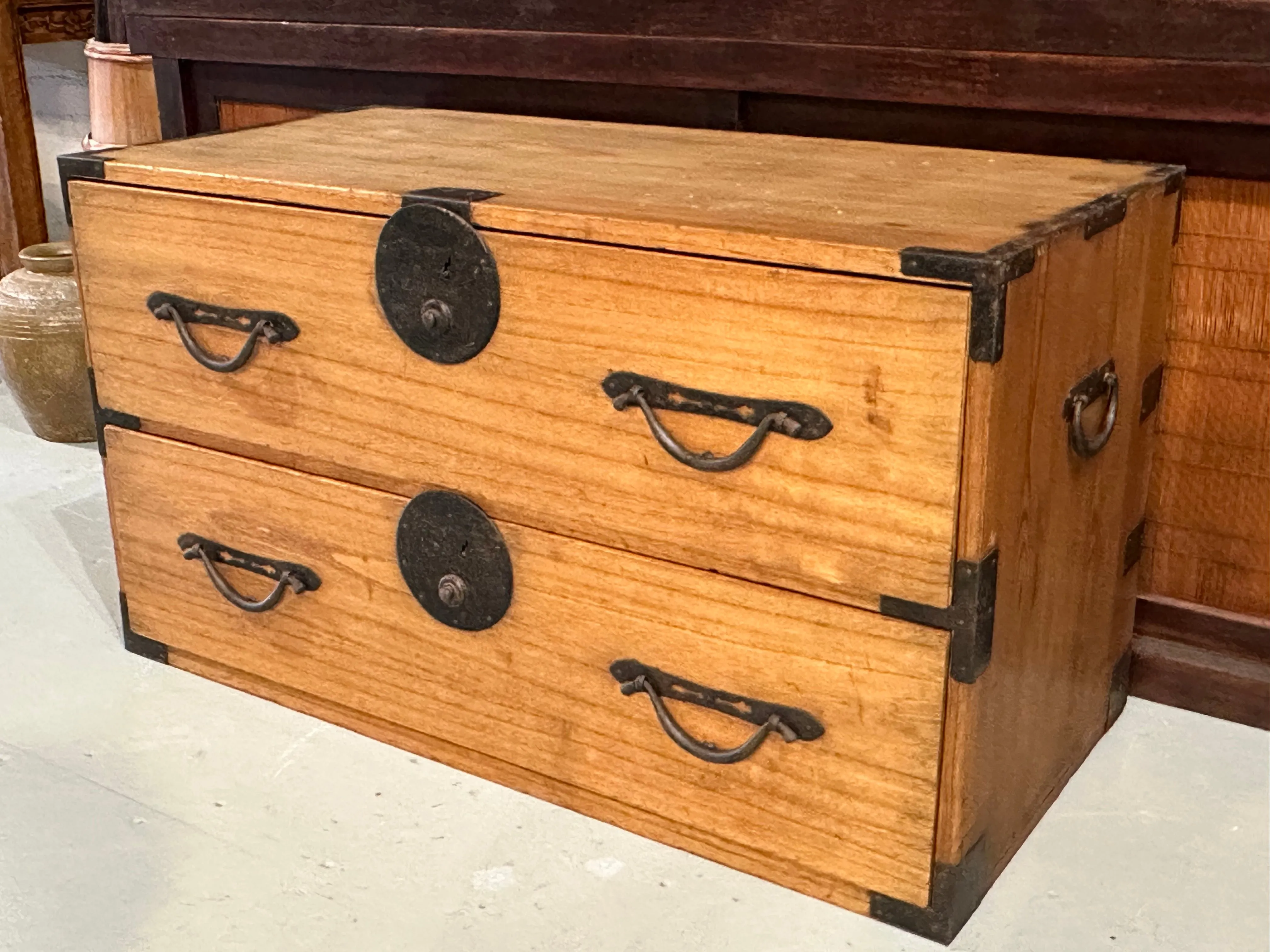 Antique Japanese Meiji Era c1890's Clothing Tansu Kiri Wood 36"