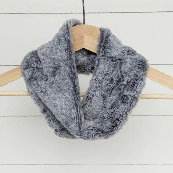 Chickadee Luxe Cuddle Infinity Scarf in Heather Fog Minky