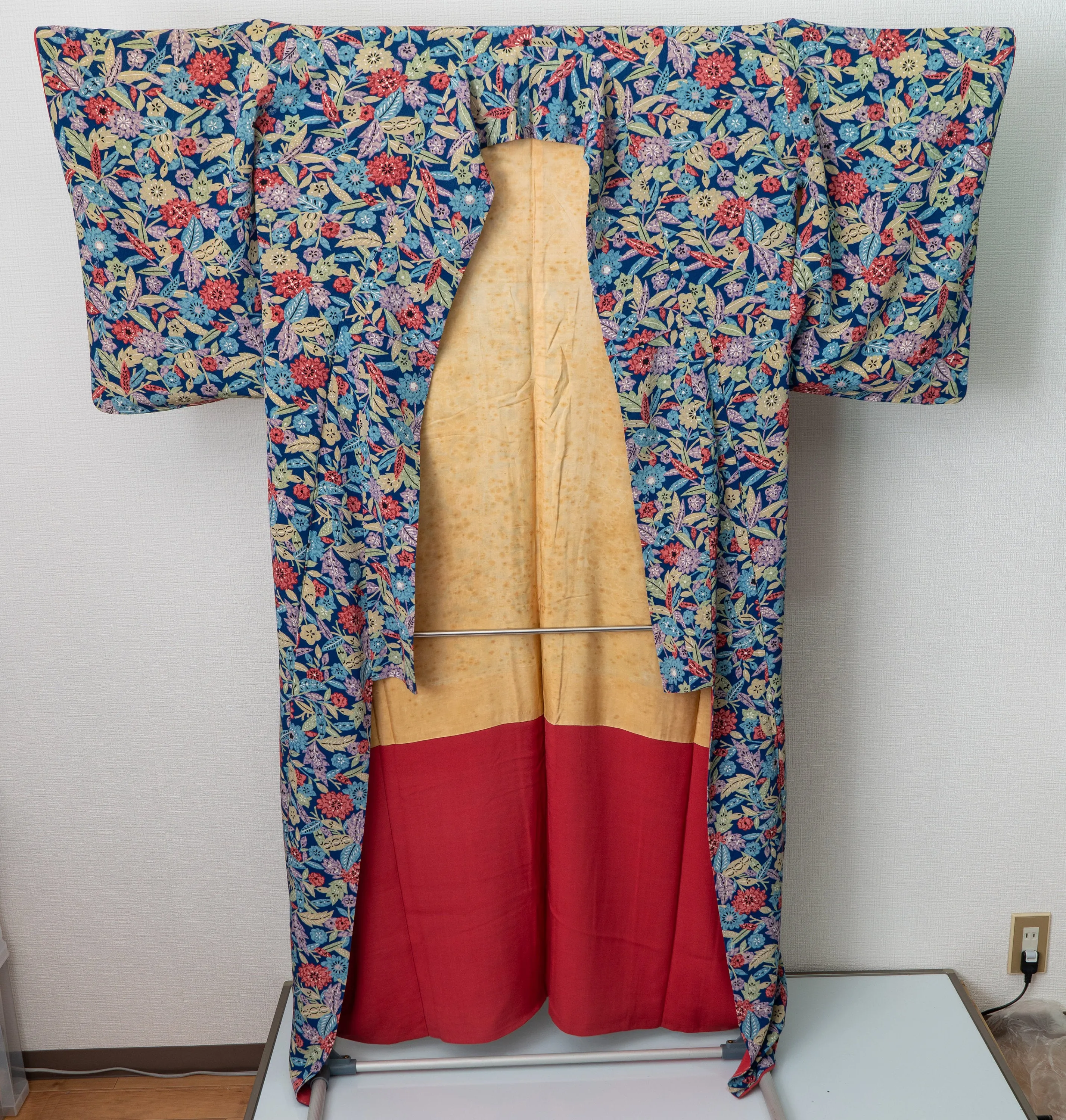 Colorful Pastel Komon Kimono Abstract Sakura Chrysanthemum Peony Cherry Blossoms Blue Green Yellow