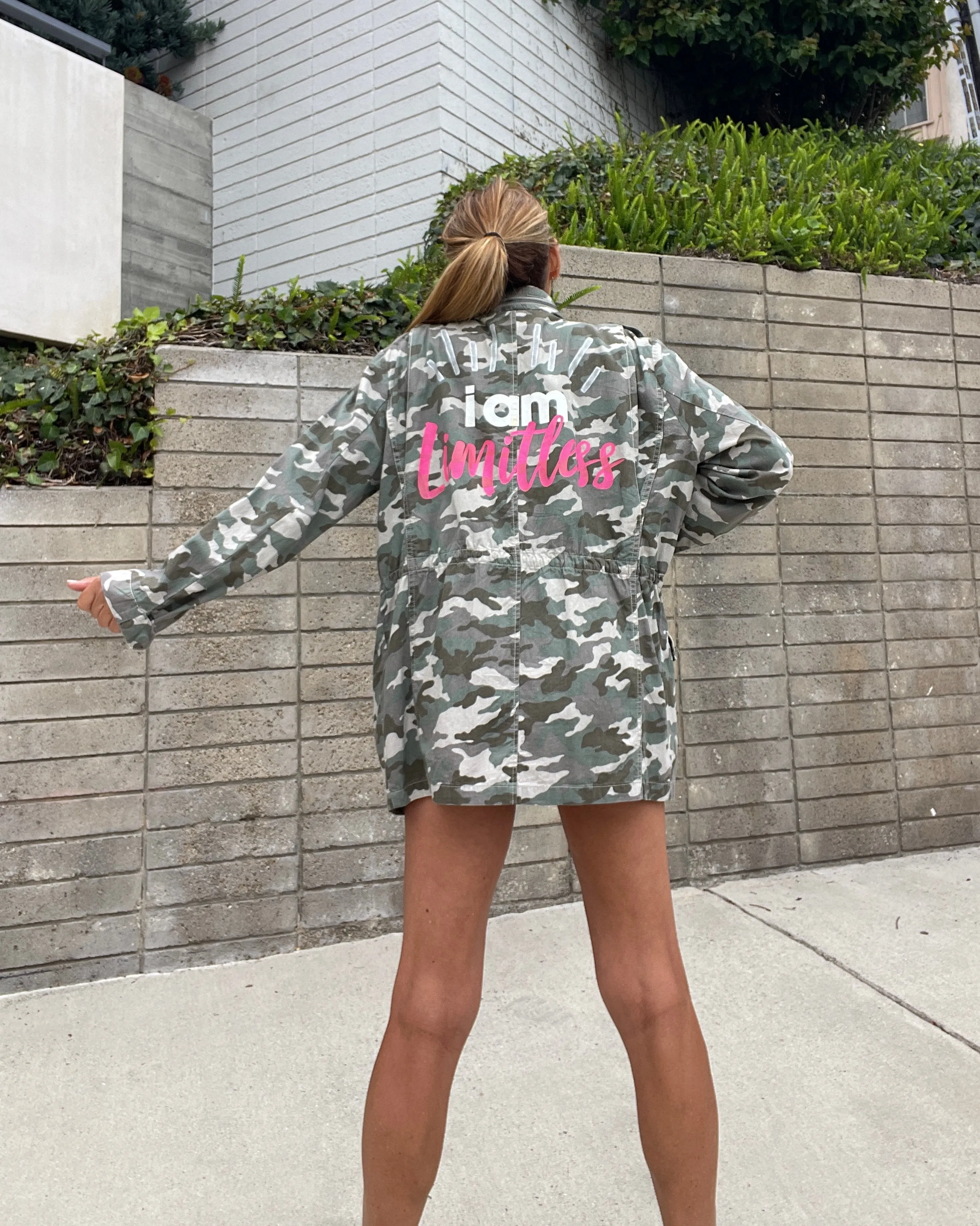 I AM LIMITLESS - Camo Jacket