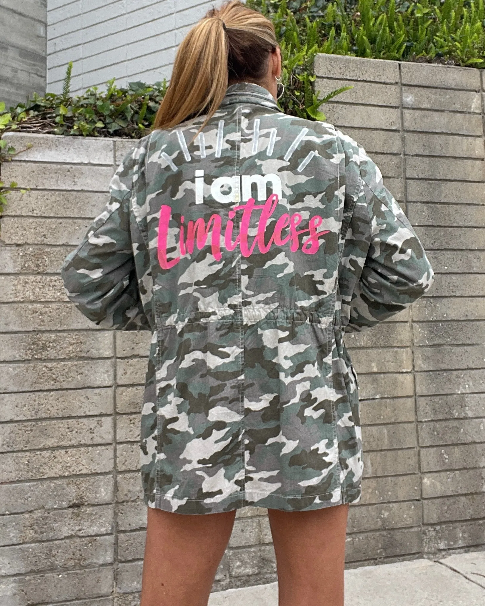 I AM LIMITLESS - Camo Jacket