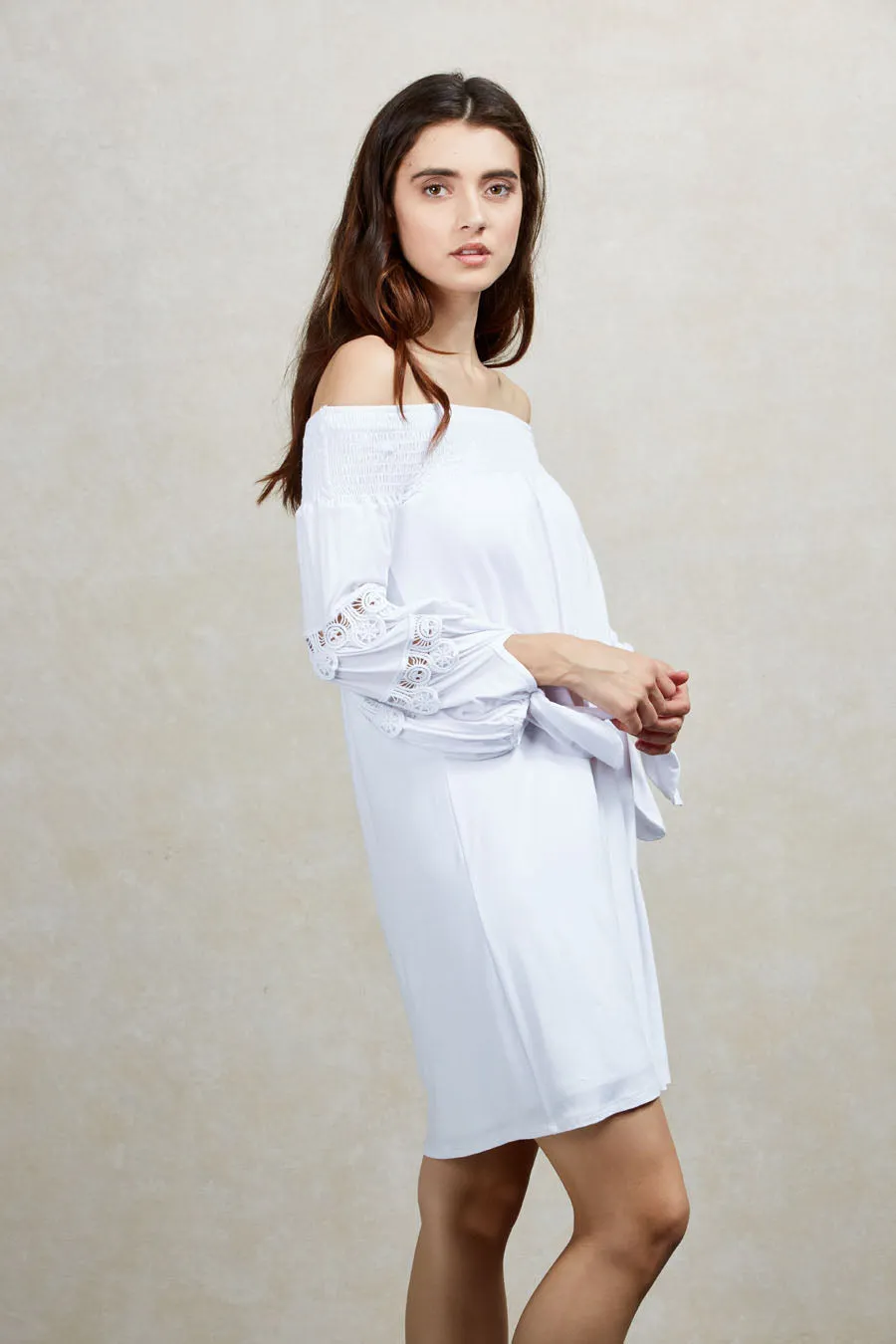 KARISSA OFF THE SHOULDER DRESS (WHITE)-VD1721