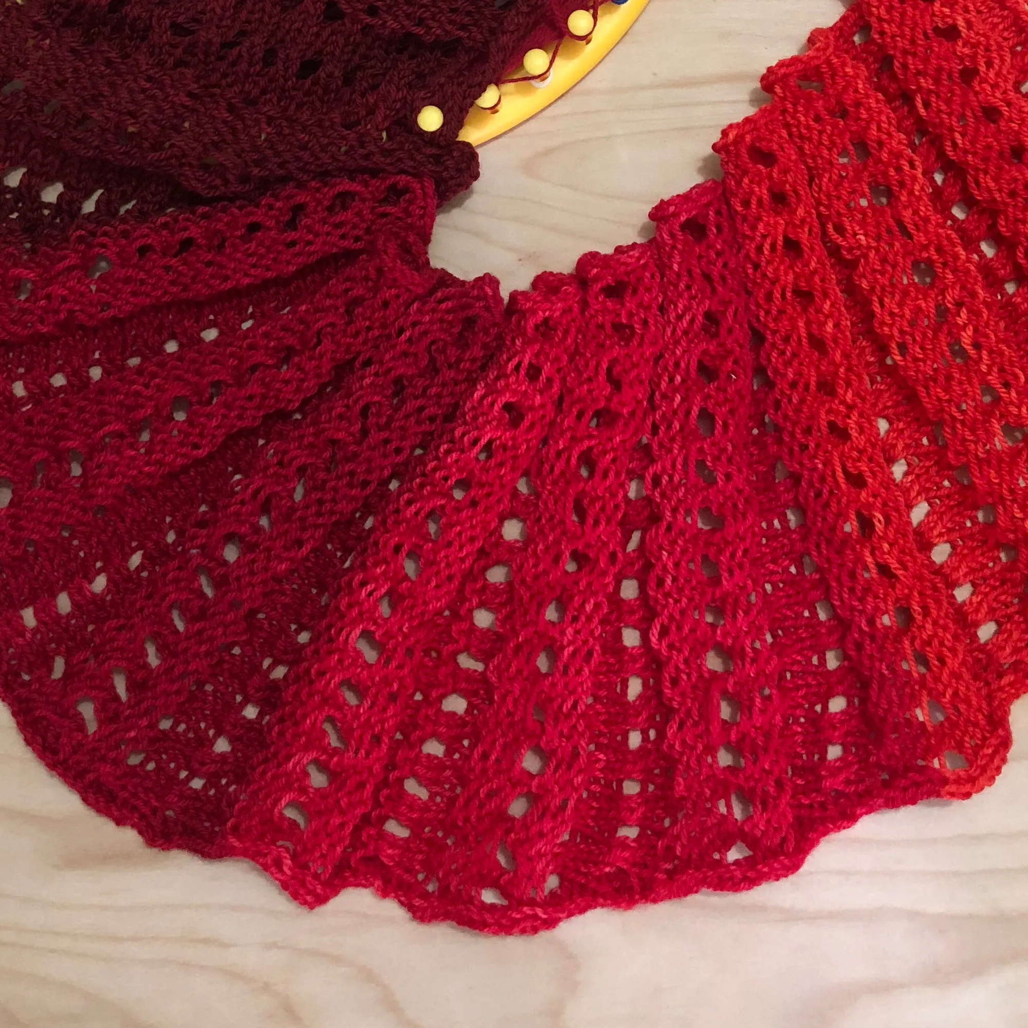 Large Double Eyelet Infinity Scarf Pattern
