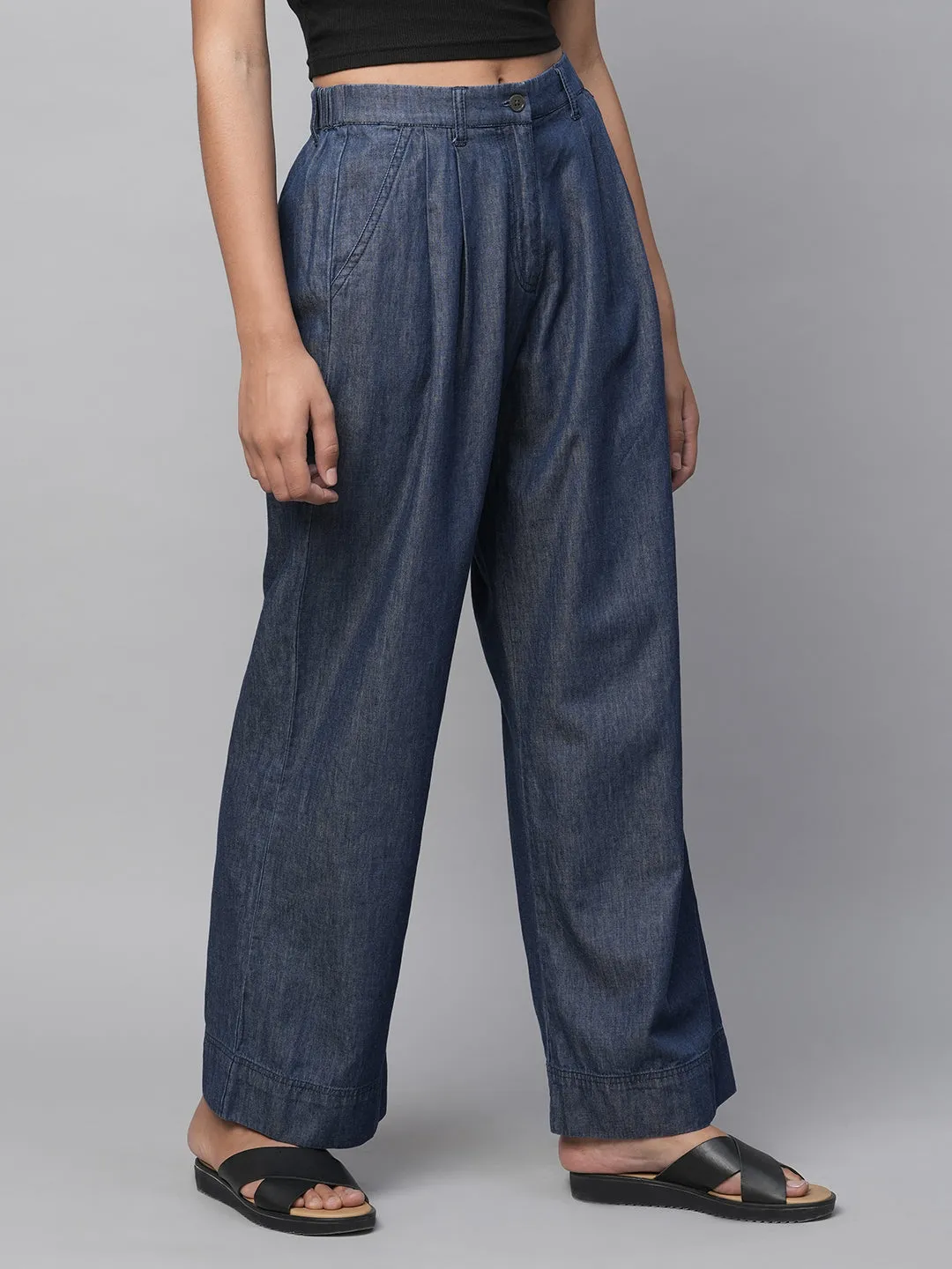 Light Weight Pleated Flared Leg Denims