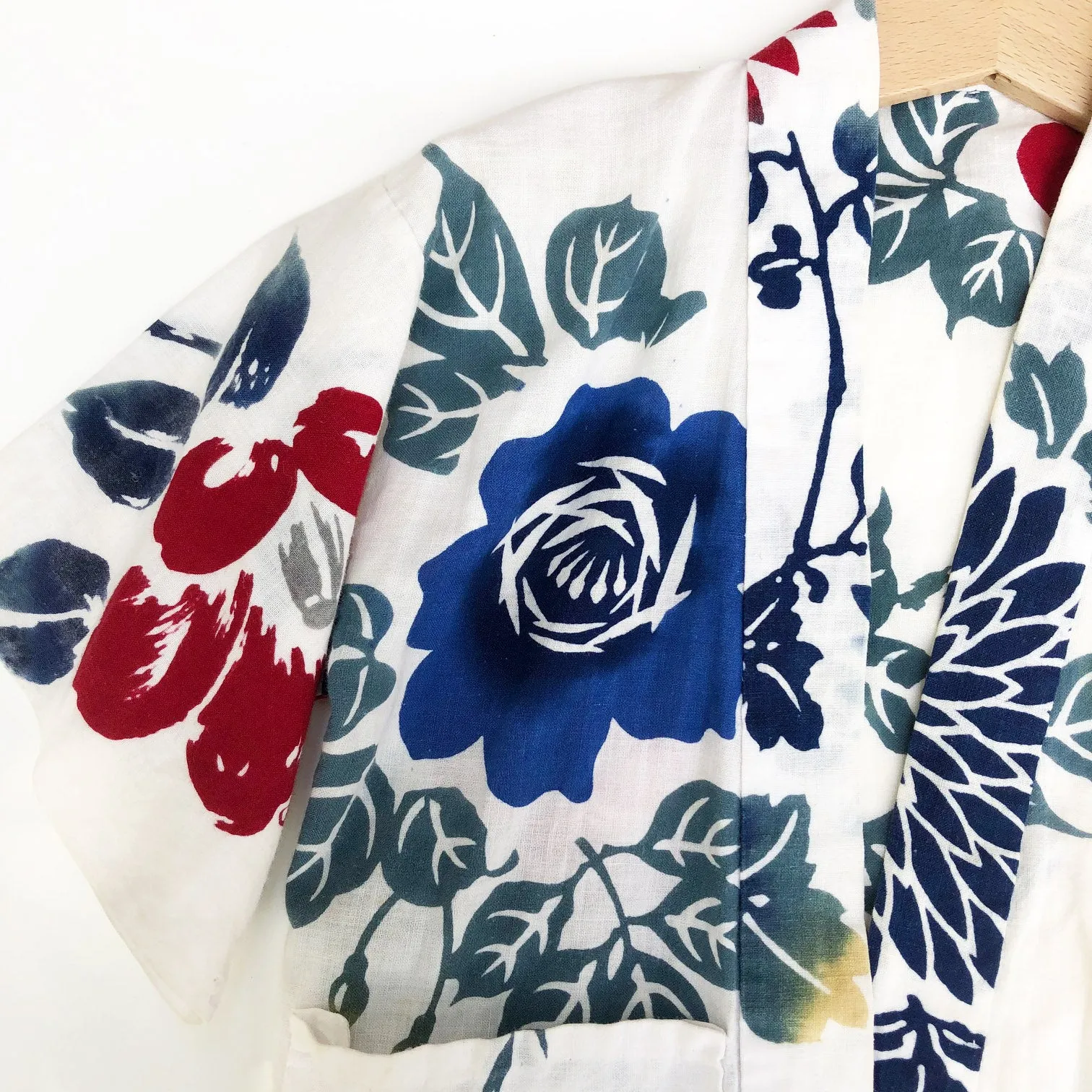 Little Rose Print Kimono size 2-3