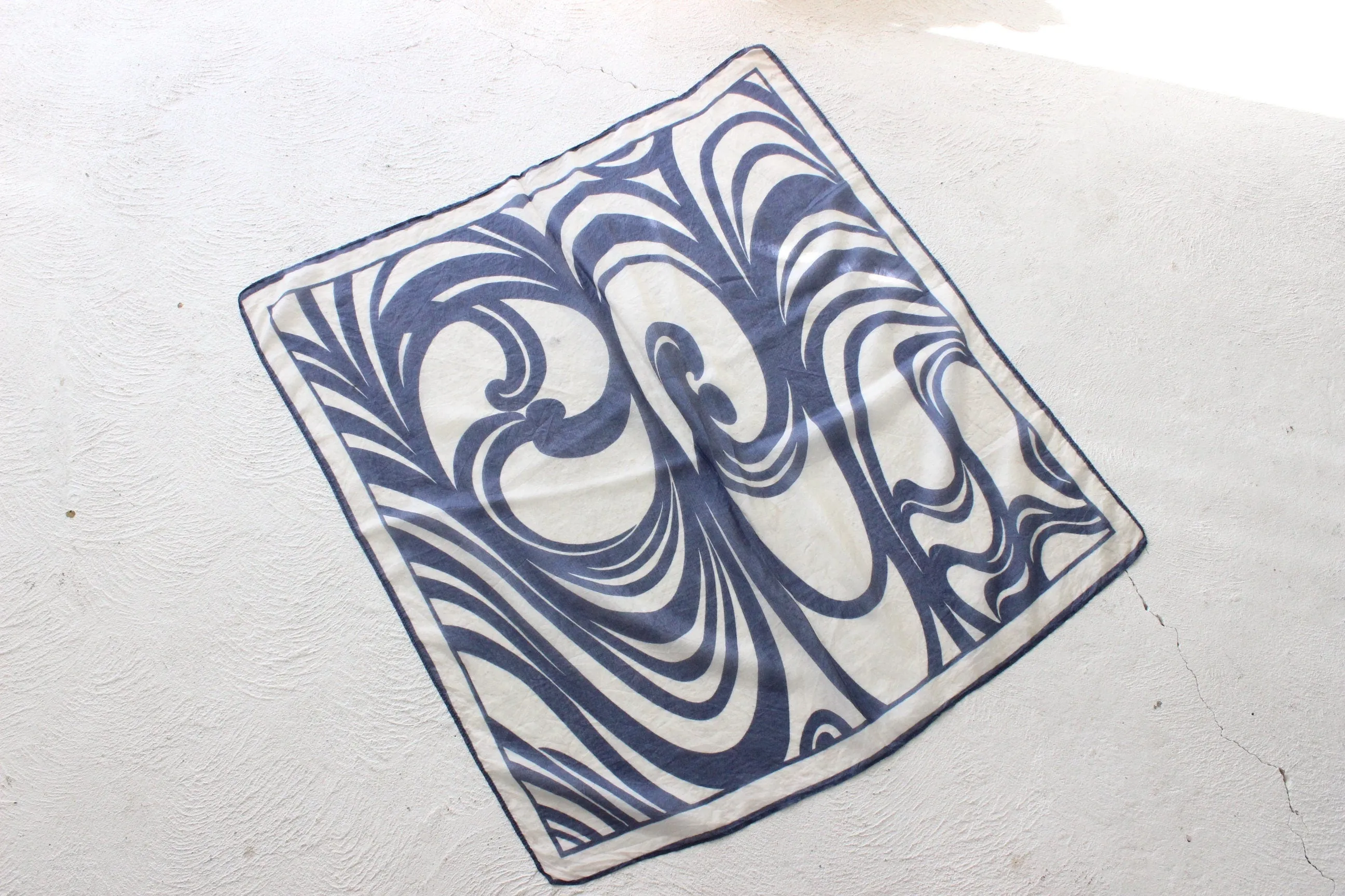 MADE IN ITALY Pure Silk 70s Mediterranean Scarf