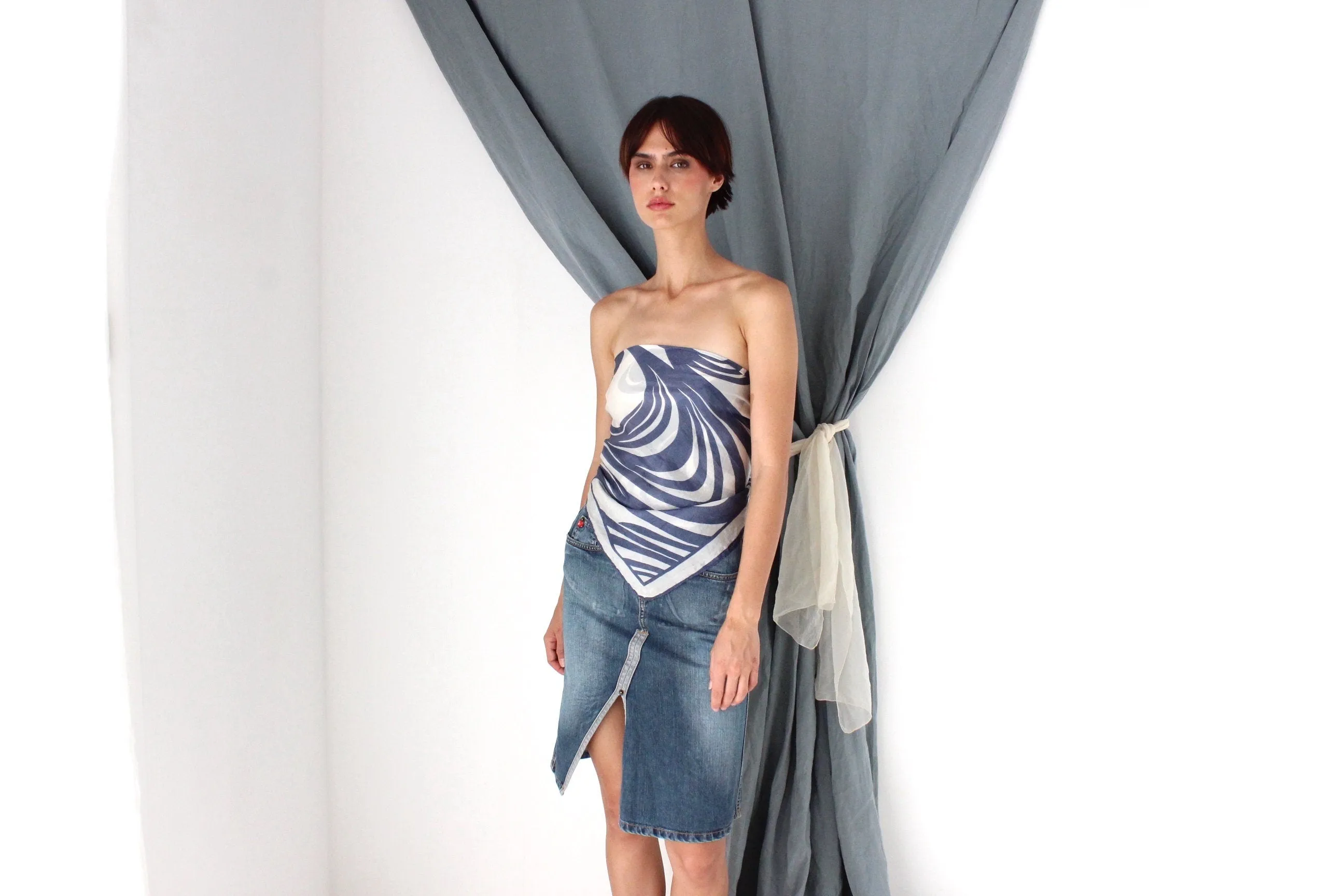 MADE IN ITALY Pure Silk 70s Mediterranean Scarf