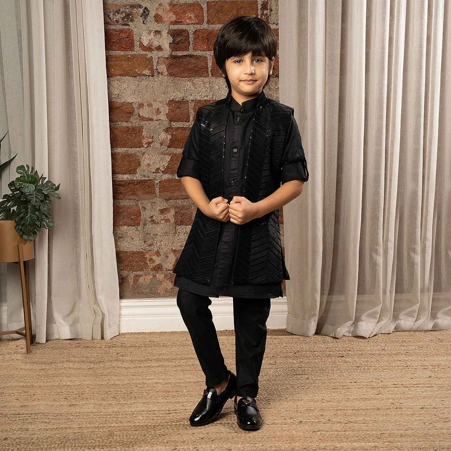 Ministitch full sleeves kurta pyjama set with sequin embroidered Jacket for boys - Black