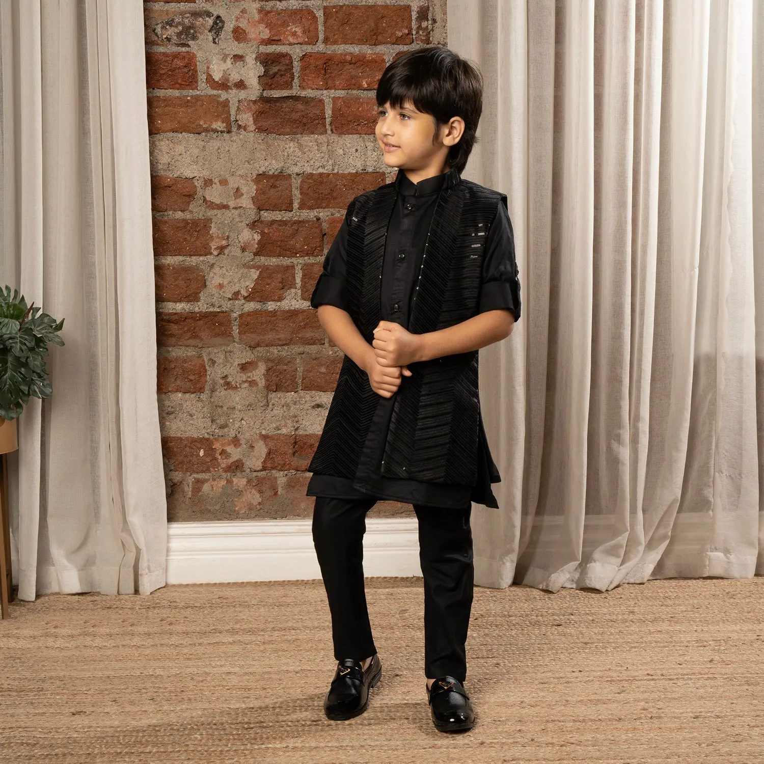 Ministitch full sleeves kurta pyjama set with sequin embroidered Jacket for boys - Black