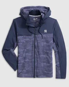 New York Yankees Callahan Camo Hooded Performance Jacket