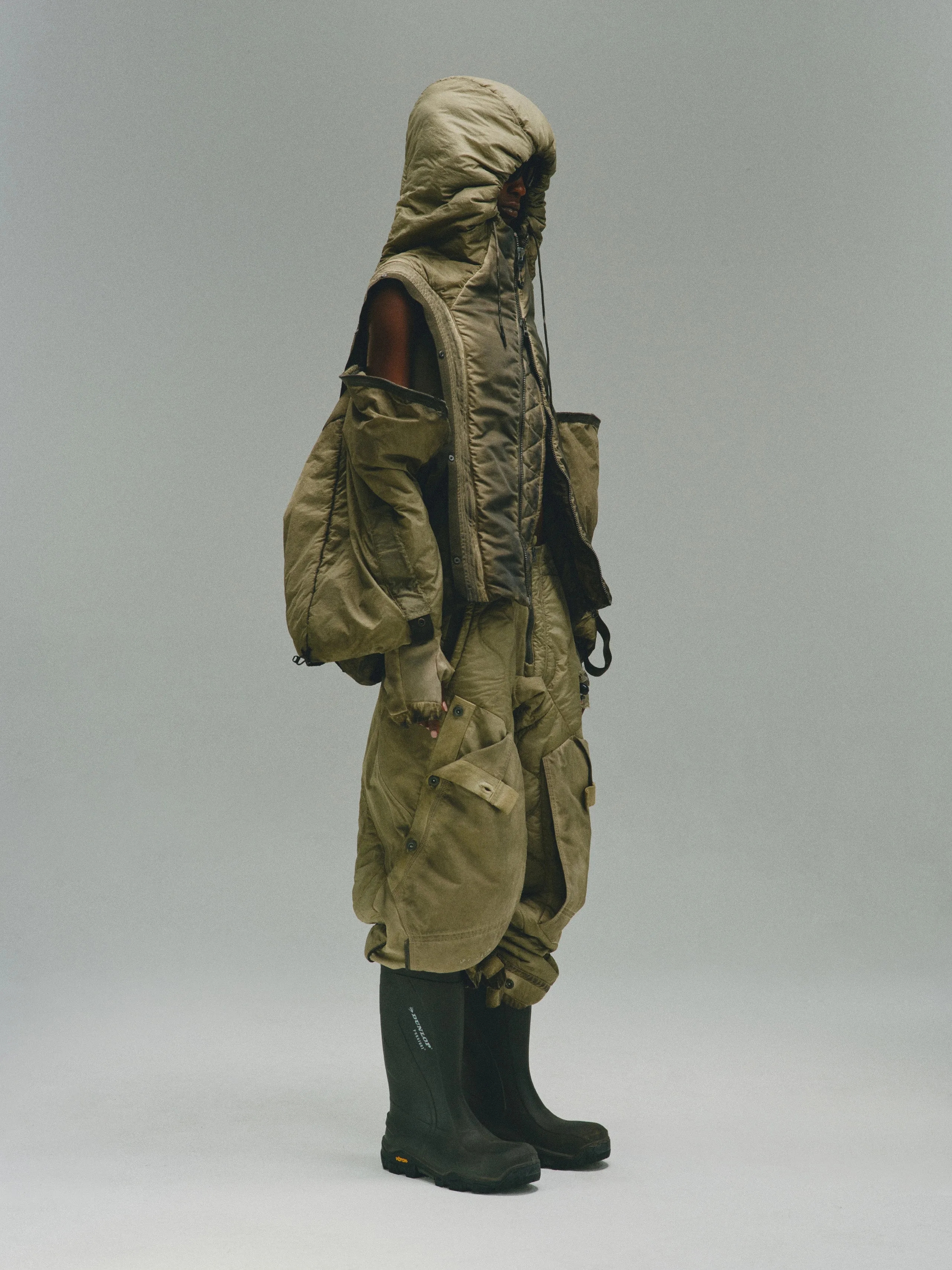 OB / Dual-Form Sleeve Module Bomber Jacket