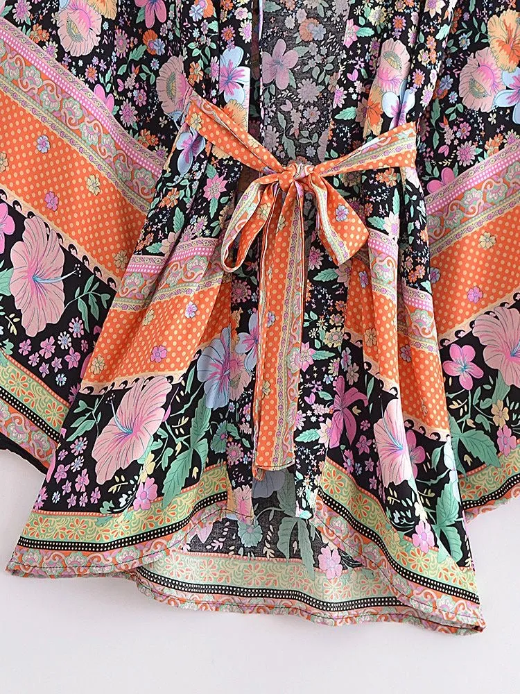 Short Kimono Black Flowers