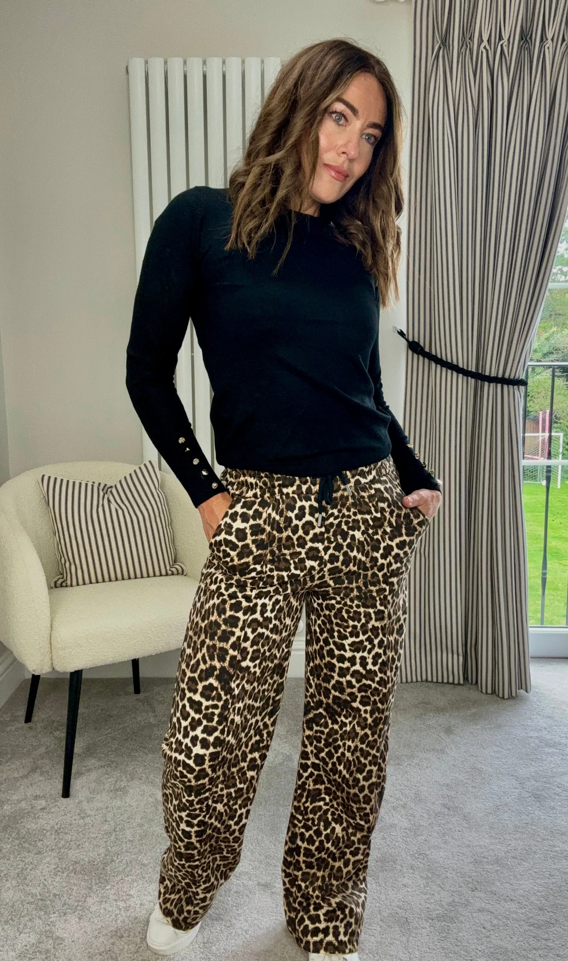 TAILORED ANIMAL PRINT JOGGER