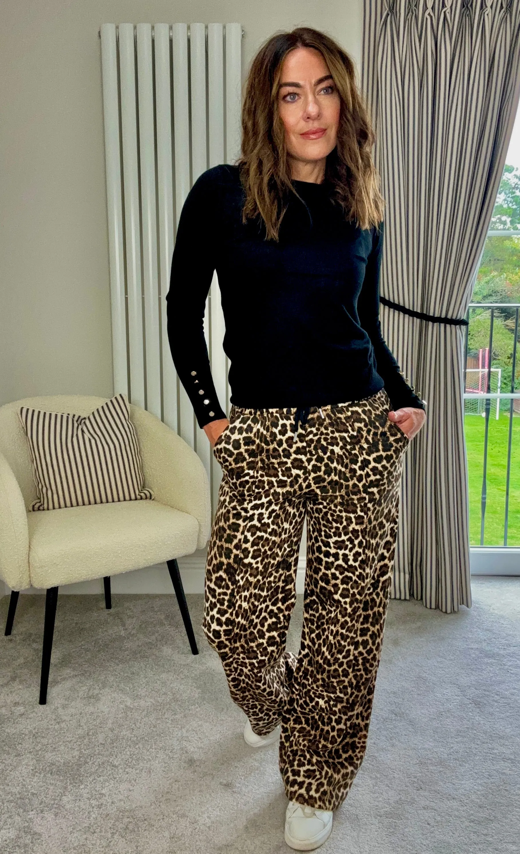TAILORED ANIMAL PRINT JOGGER