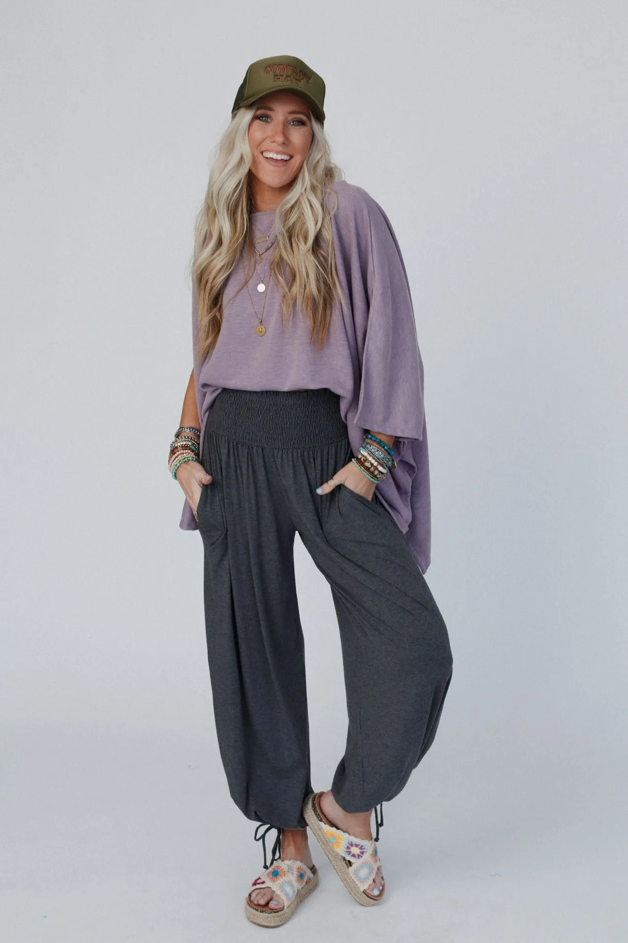 The Nest Angelica Smocked Pant - Charcoal