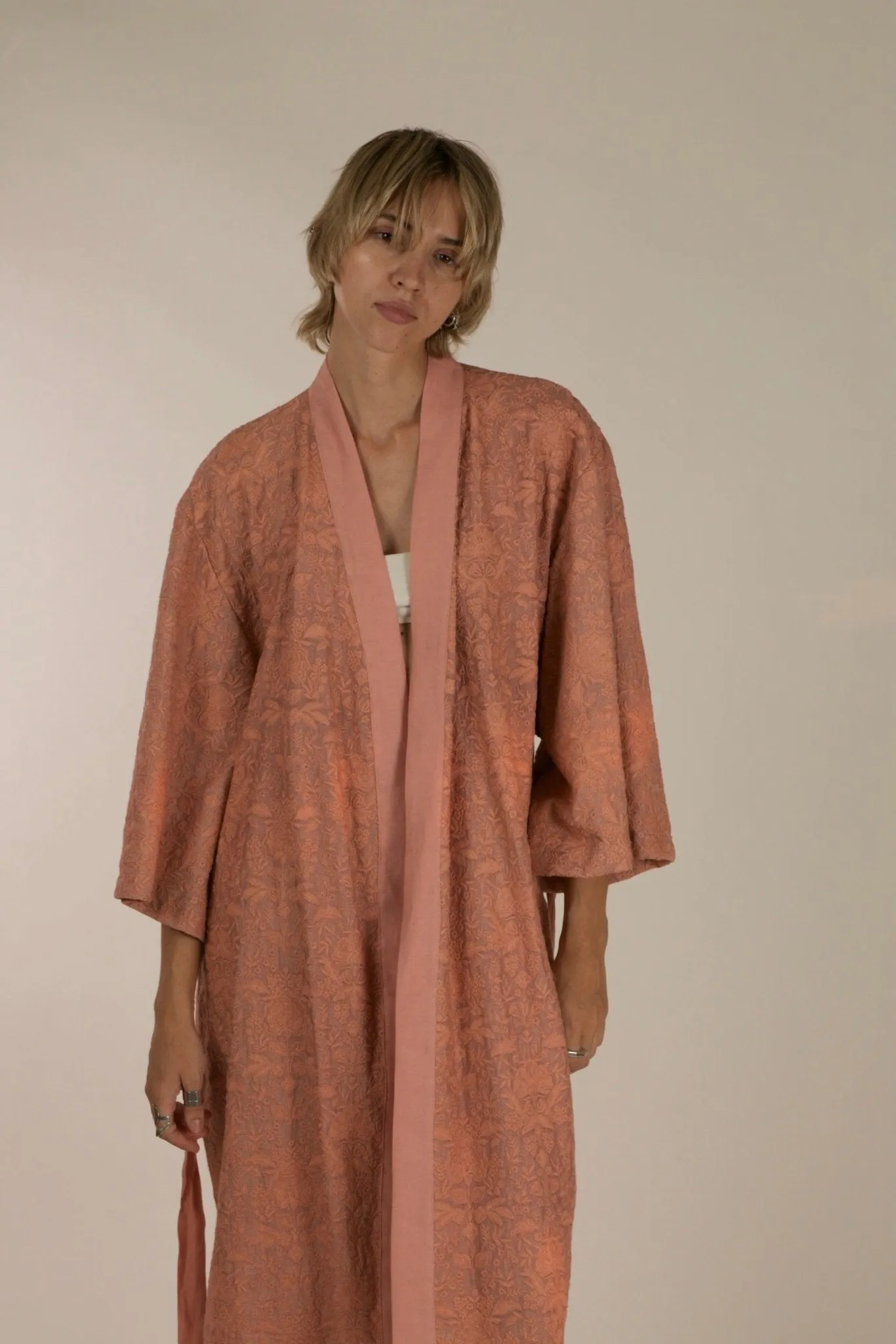 TUSSER SILK PEACH EMBROIDERED KIMONO ZOLA