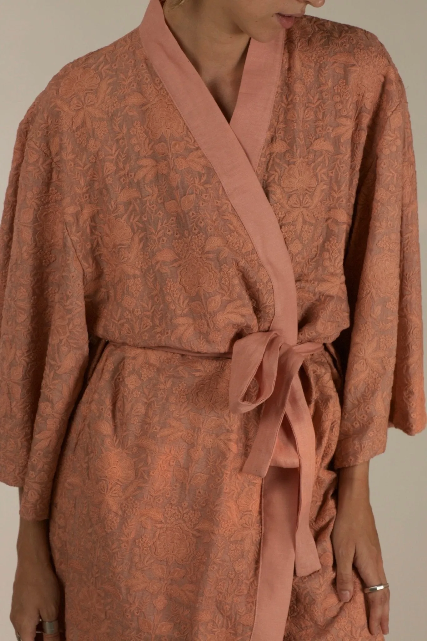 TUSSER SILK PEACH EMBROIDERED KIMONO ZOLA