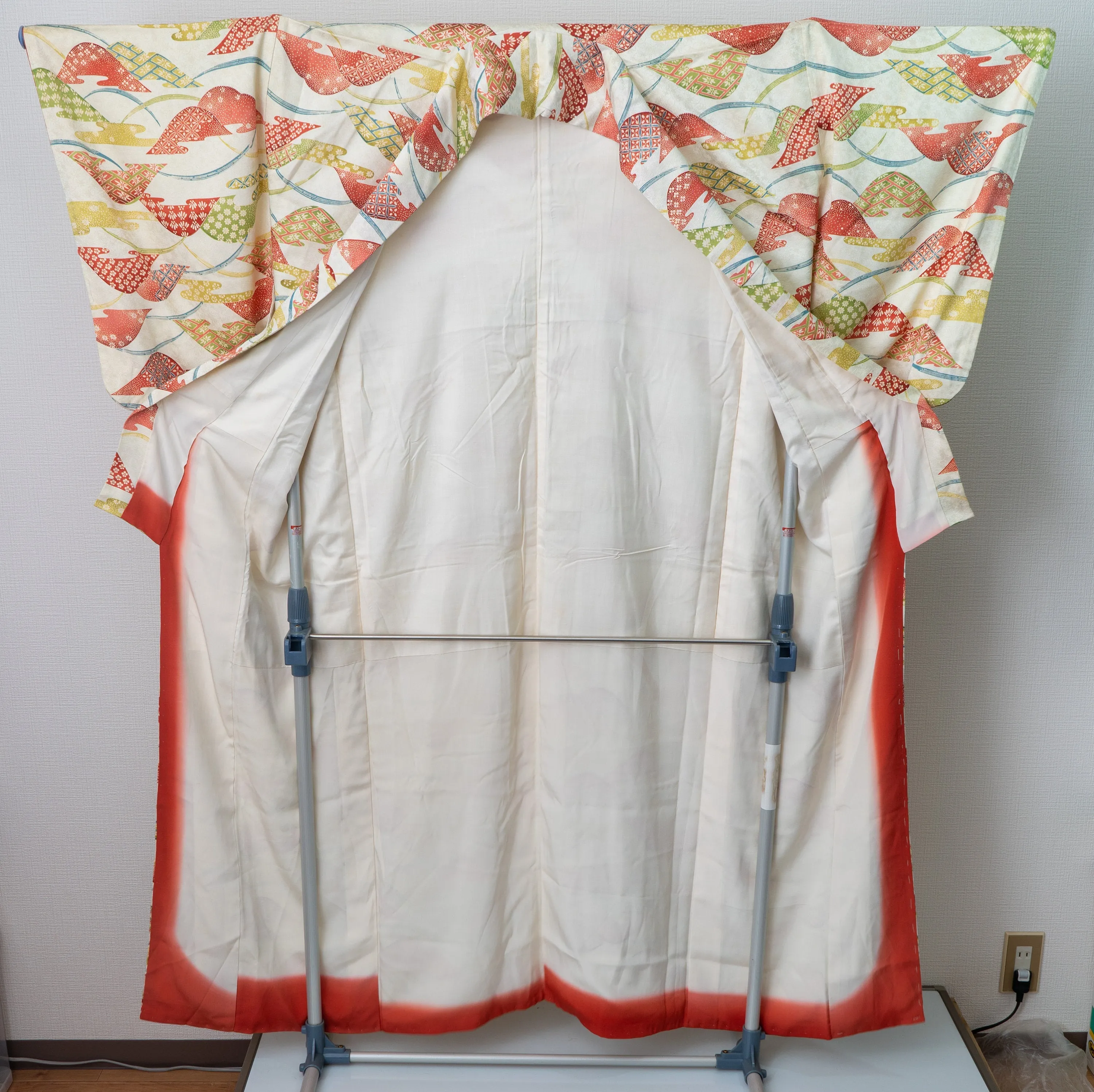Unused Silk Kimono - Mountains Peeking through Clouds - Flowers Geometric Cherry Blossoms Sakura