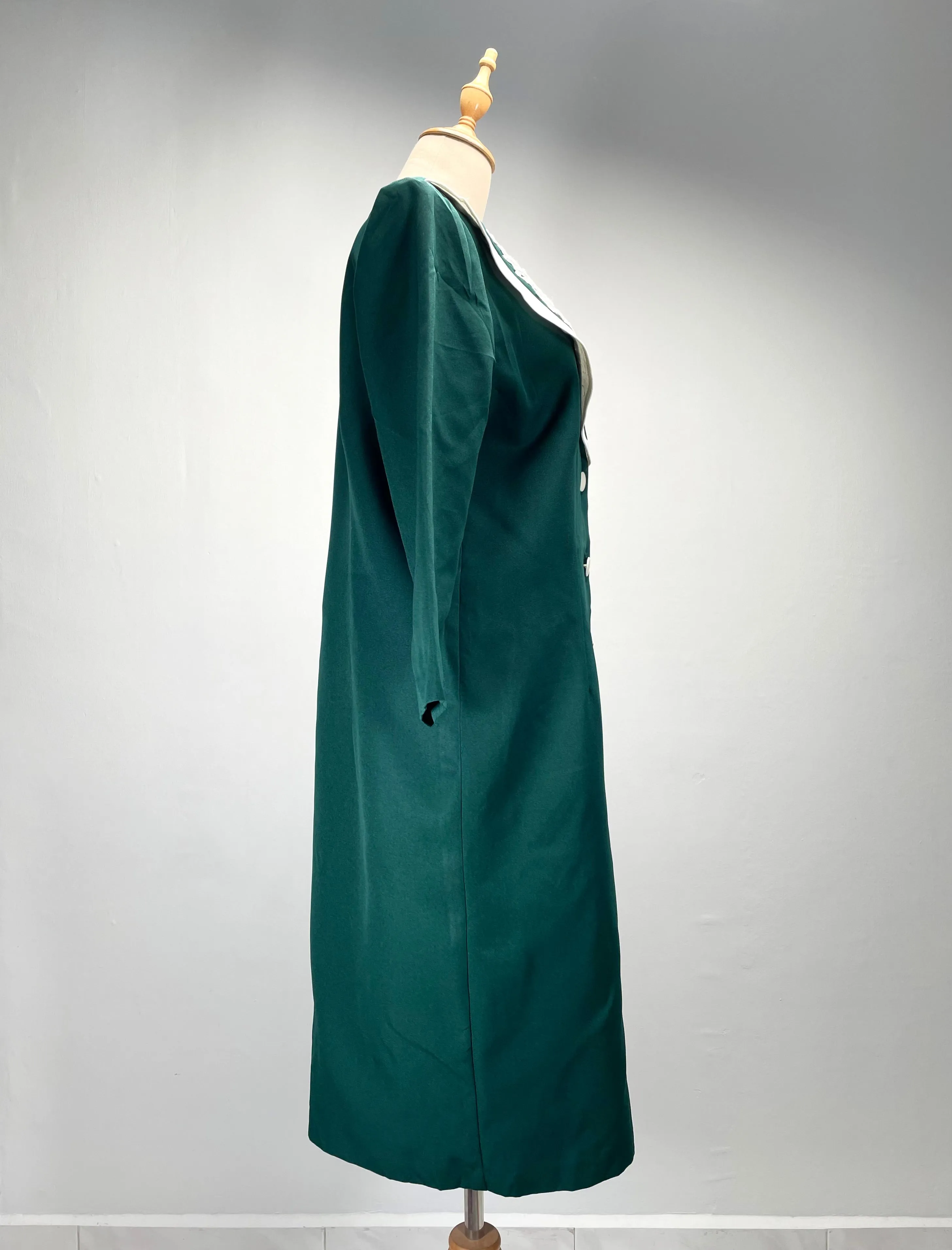 Vintage 1980s power suit Forest green dress with Lace lapels