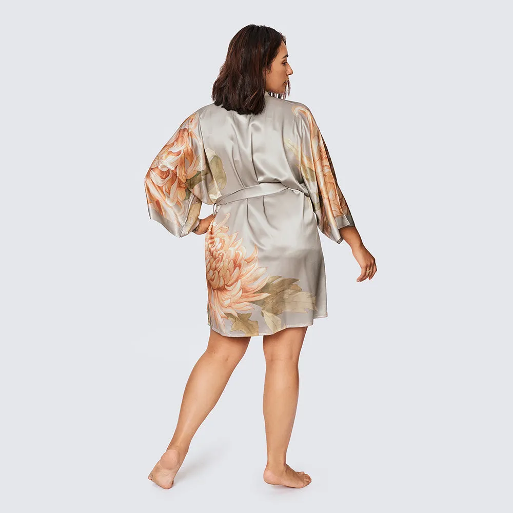 Washable Silk Kiku Short Kimono Robe (Plus Size)